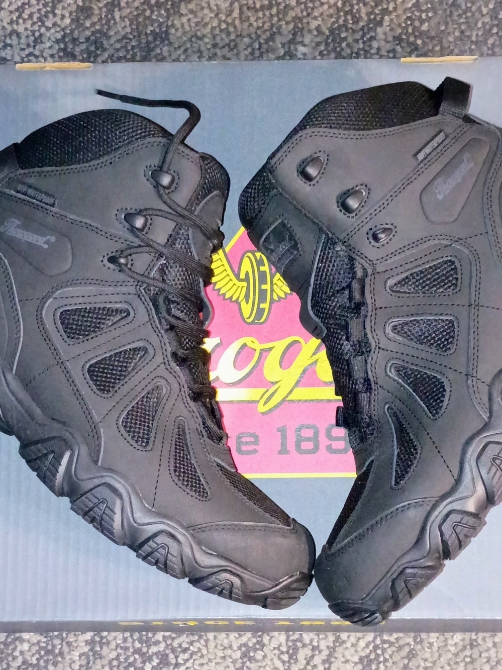 (NEW) Thorogood Crosstrex Series – Side Zip BBP Waterproof 6″ Hiker Size 11 Men